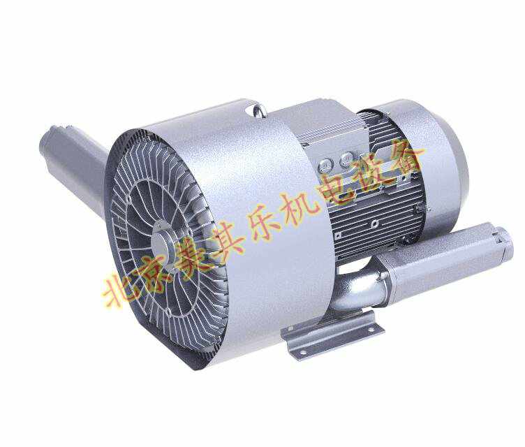 图为双叶轮高压鼓风机